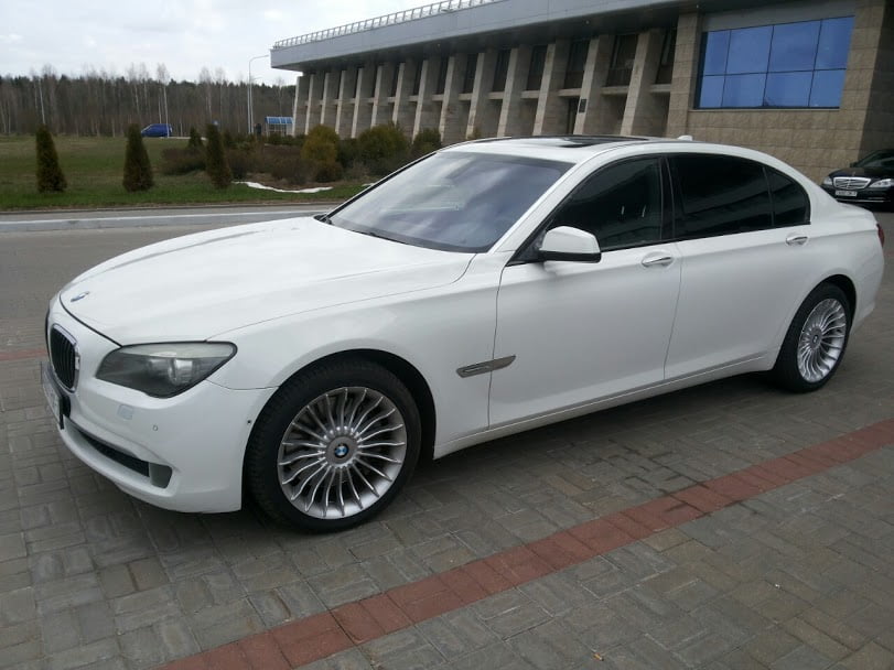 Car rental with the driver